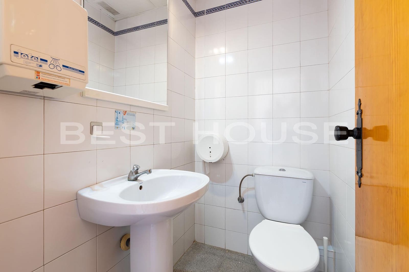 Erhverv til salg i Murcia by - € 440.000 (Ref: 9230939)