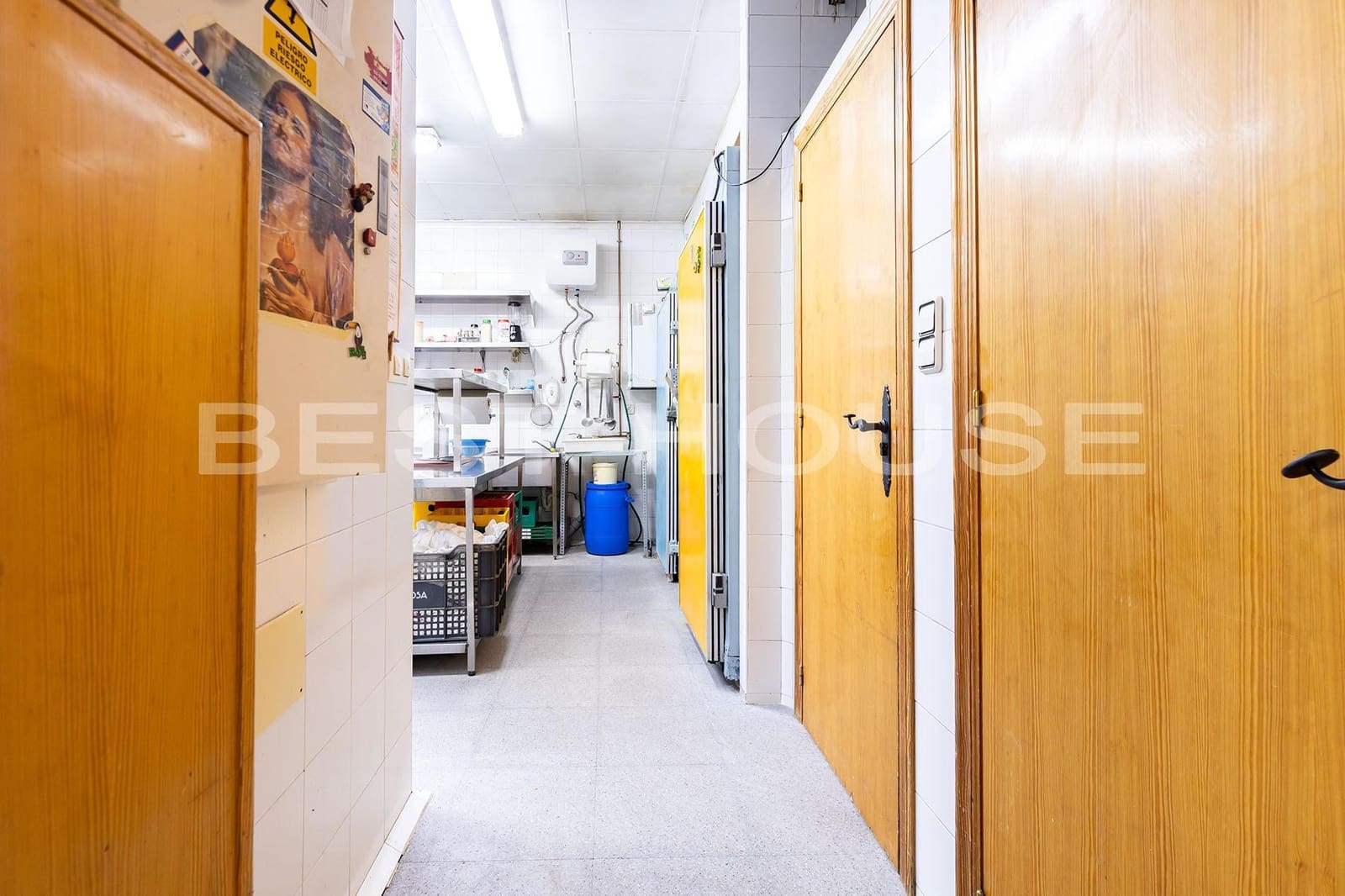 Erhverv til salg i Murcia by - € 440.000 (Ref: 9230939)