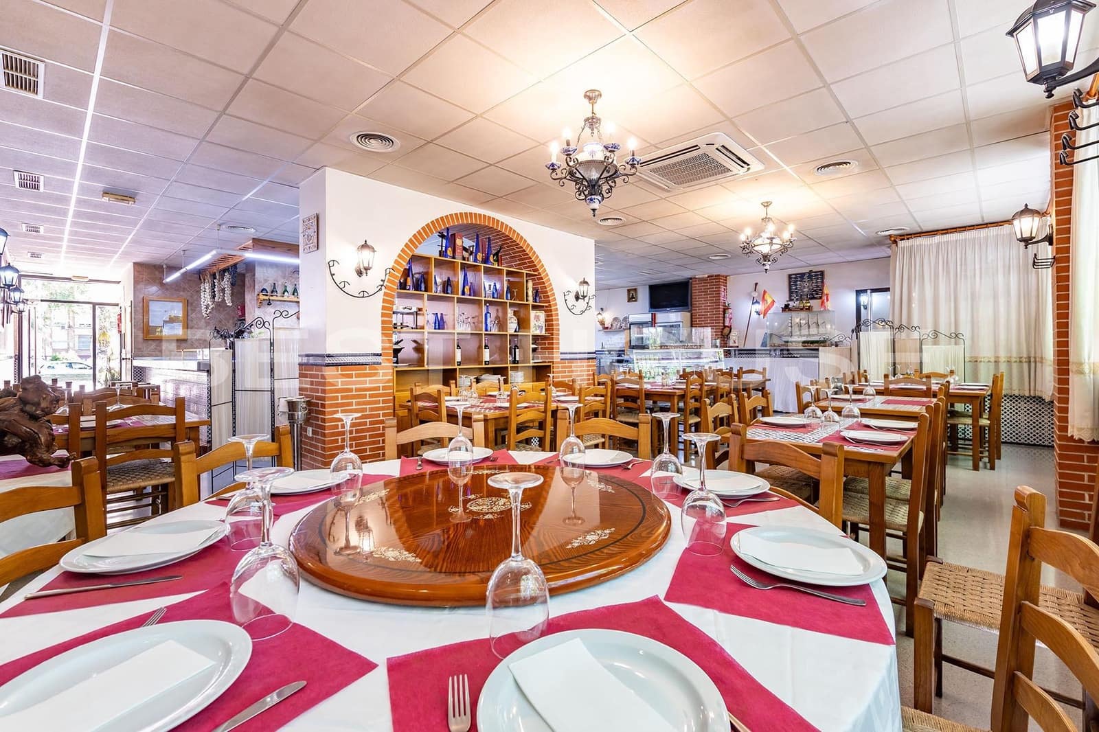 Erhverv til salg i Murcia by - € 440.000 (Ref: 9230939)