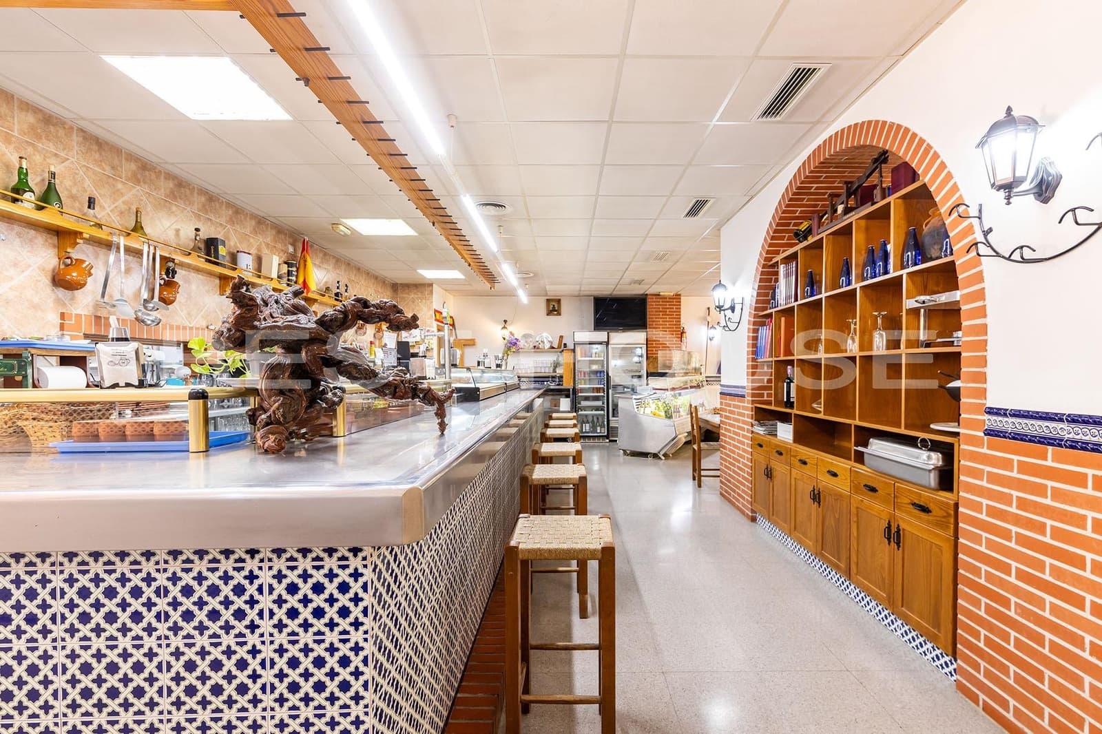 Erhverv til salg i Murcia by - € 440.000 (Ref: 9230939)