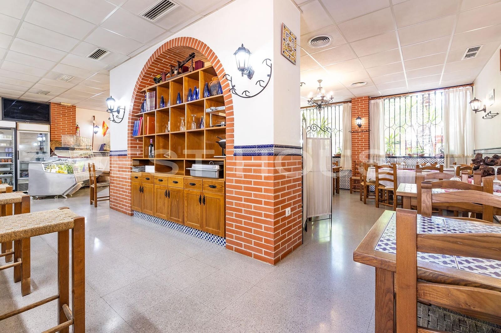 Erhverv til salg i Murcia by - € 440.000 (Ref: 9230939)