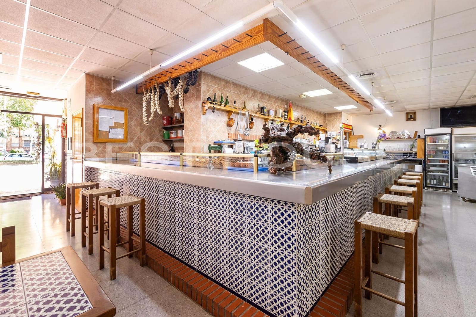 Erhverv til salg i Murcia by - € 440.000 (Ref: 9230939)