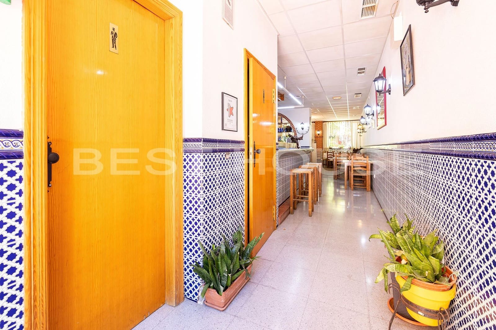 Erhverv til salg i Murcia by - € 440.000 (Ref: 9230939)