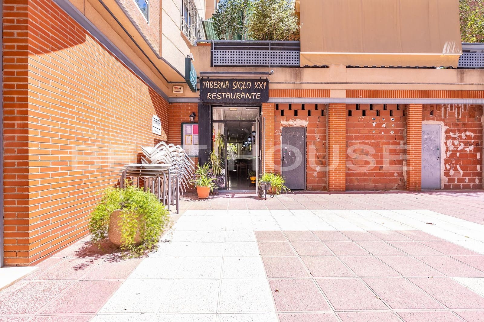 Erhverv til salg i Murcia by - € 440.000 (Ref: 9230939)