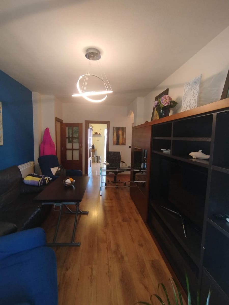 3 slaapkamer Flat te koop in Jaen stad - € 125.000 (Ref: 9230943)