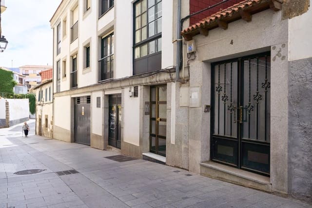 7 slaapkamer Rijtjeshuis te koop in Béjar - € 275.000 (Ref: 9230945)