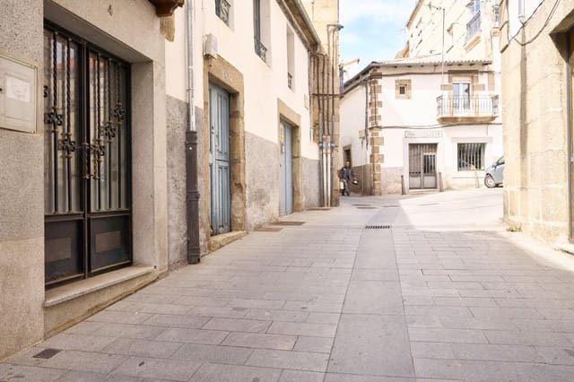 7 slaapkamer Rijtjeshuis te koop in Béjar - € 275.000 (Ref: 9230945)