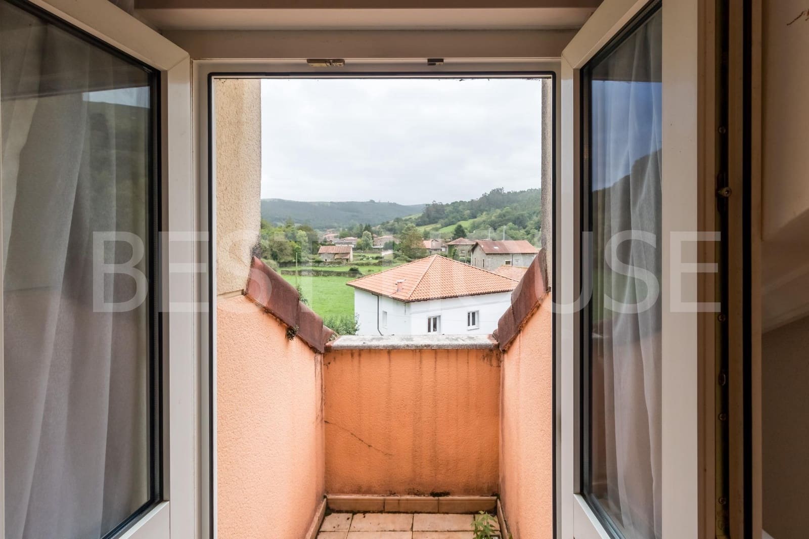 3 sovrum Lägenhet till salu i Valdaliga - 137 700 € (Ref: 9236753)