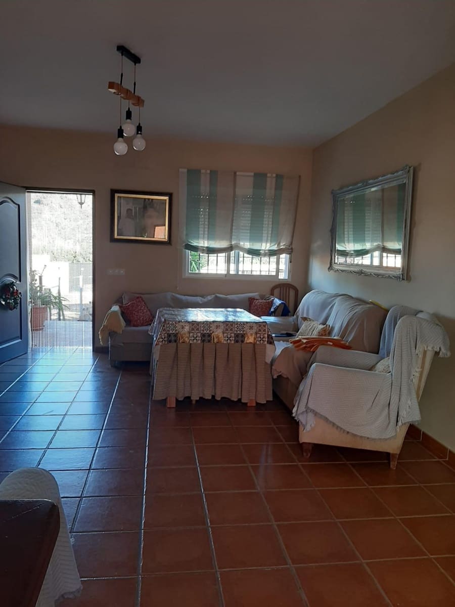 4 sovrum Villa till salu i Cordoba stad med pool - 170 000 € (Ref: 9240235)