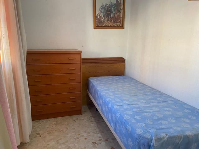 3 chambre Villa/Maison Mitoyenne à vendre à Jerez de la Frontera - 80 000 € (Ref: 9240236)