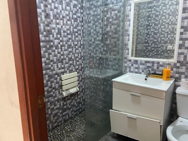 3 chambre Villa/Maison Mitoyenne à vendre à Jerez de la Frontera - 80 000 € (Ref: 9240236)