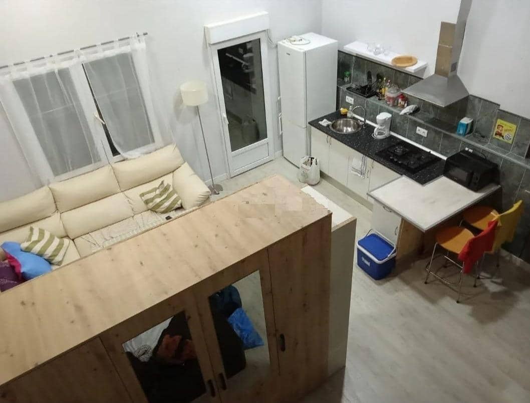 Piso de 2 habitaciones en Motril en venta - 170.000 € (Ref: 9240240)
