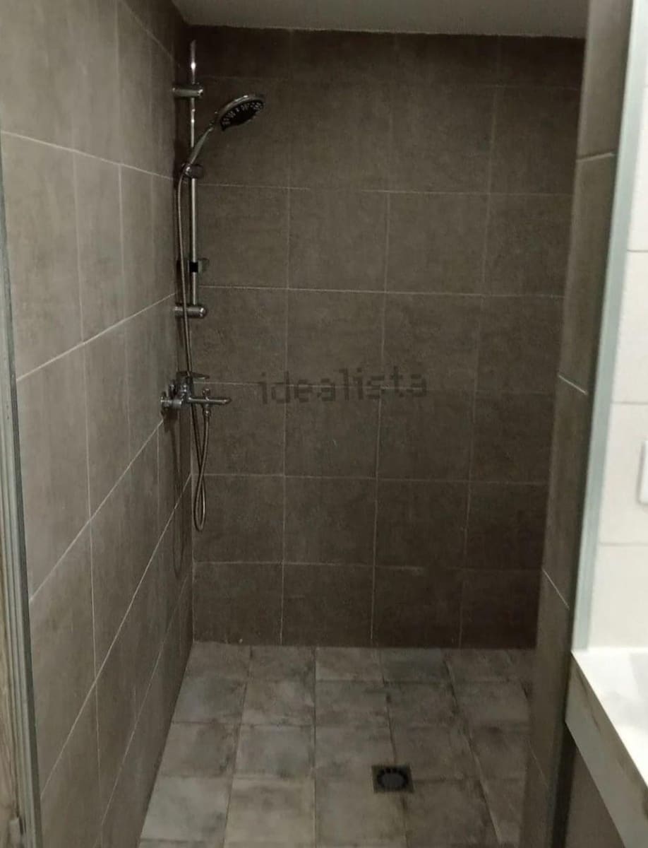 Piso de 2 habitaciones en Motril en venta - 170.000 € (Ref: 9240240)