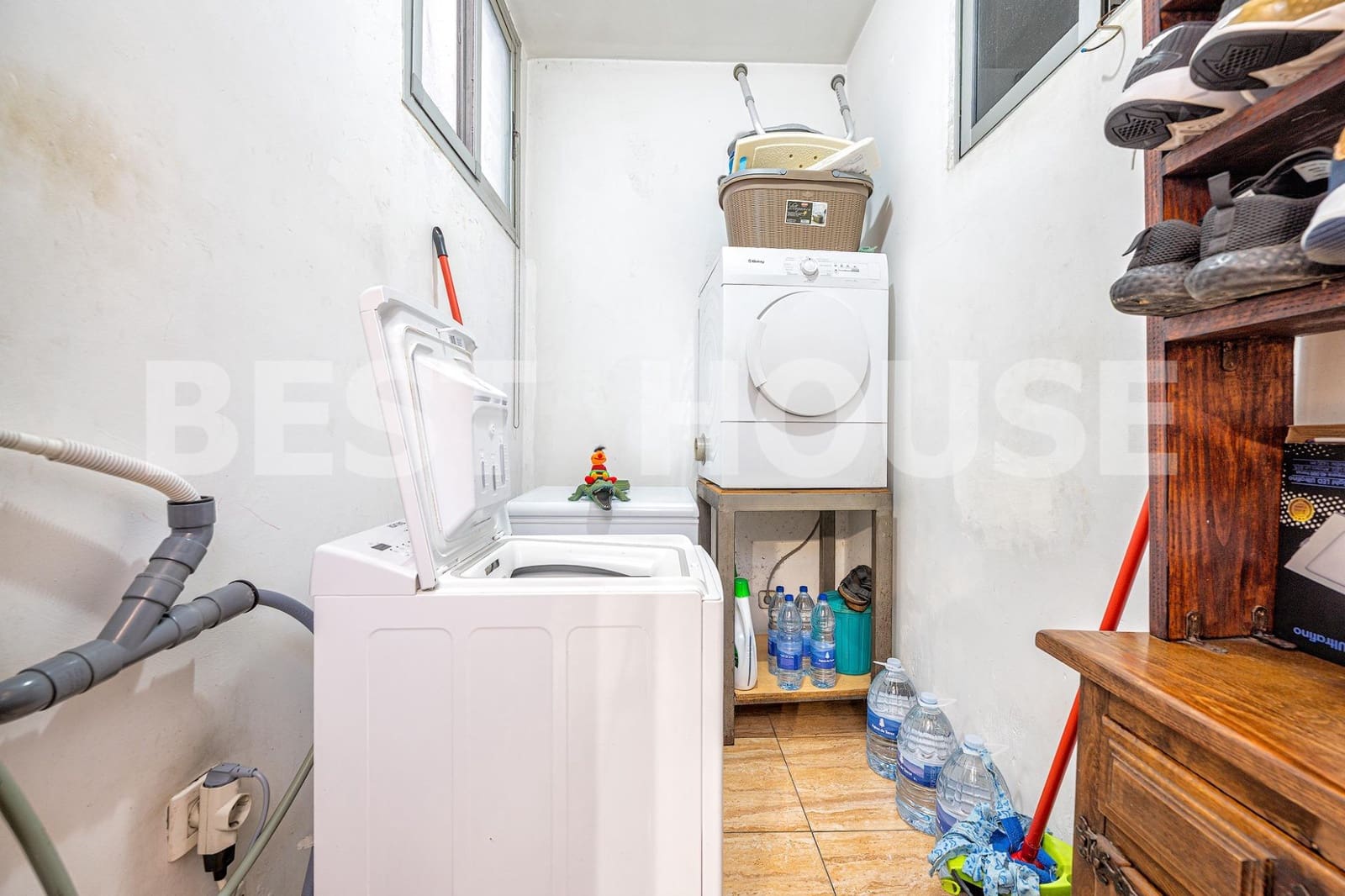 7 slaapkamer Flat te koop in Las Palmas de Gran Canaria - € 390.000 (Ref: 9240241)