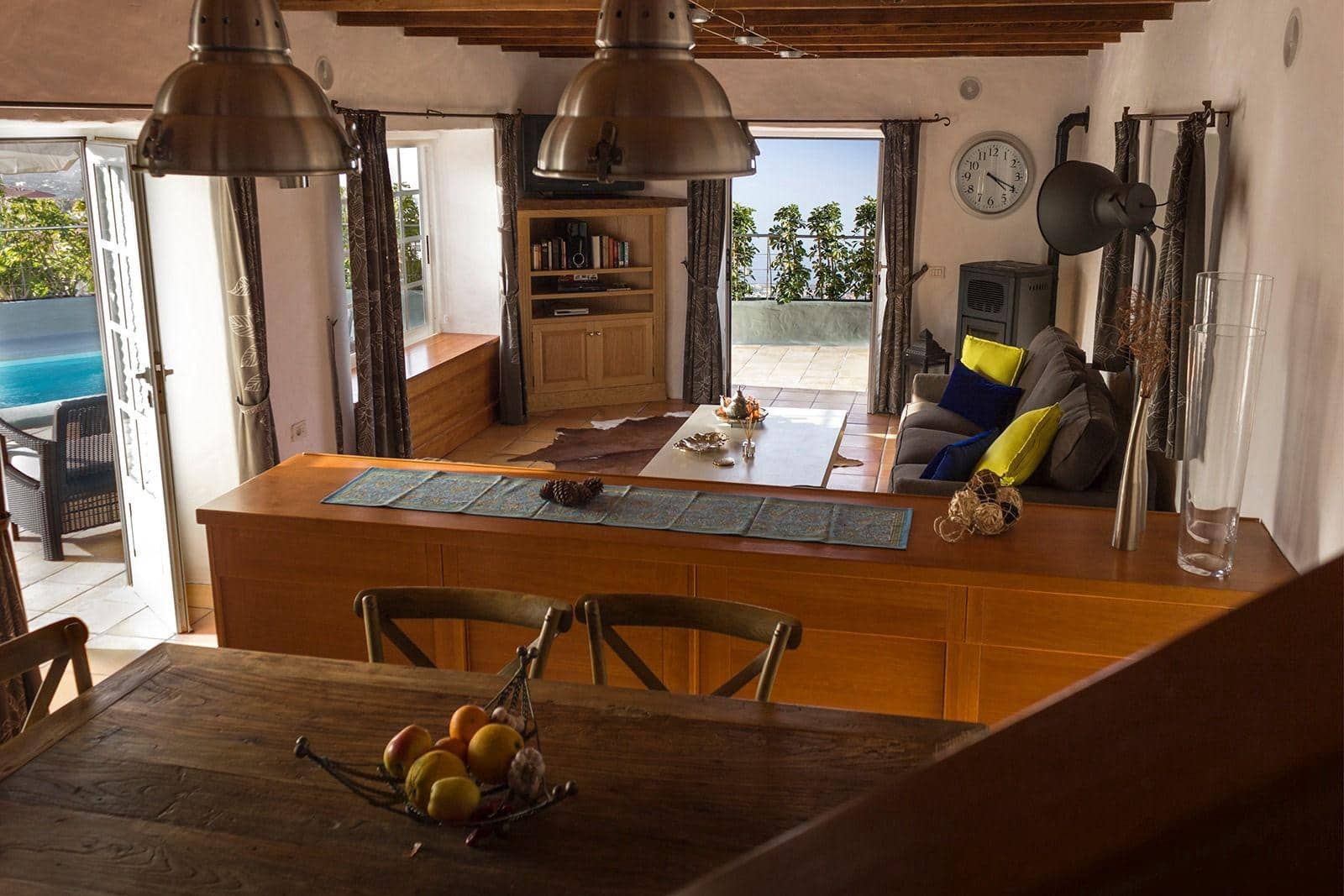 4 soveværelse Finca/Landehus til salg i La Quinta med swimmingpool - € 4.750.000 (Ref: 9240242)