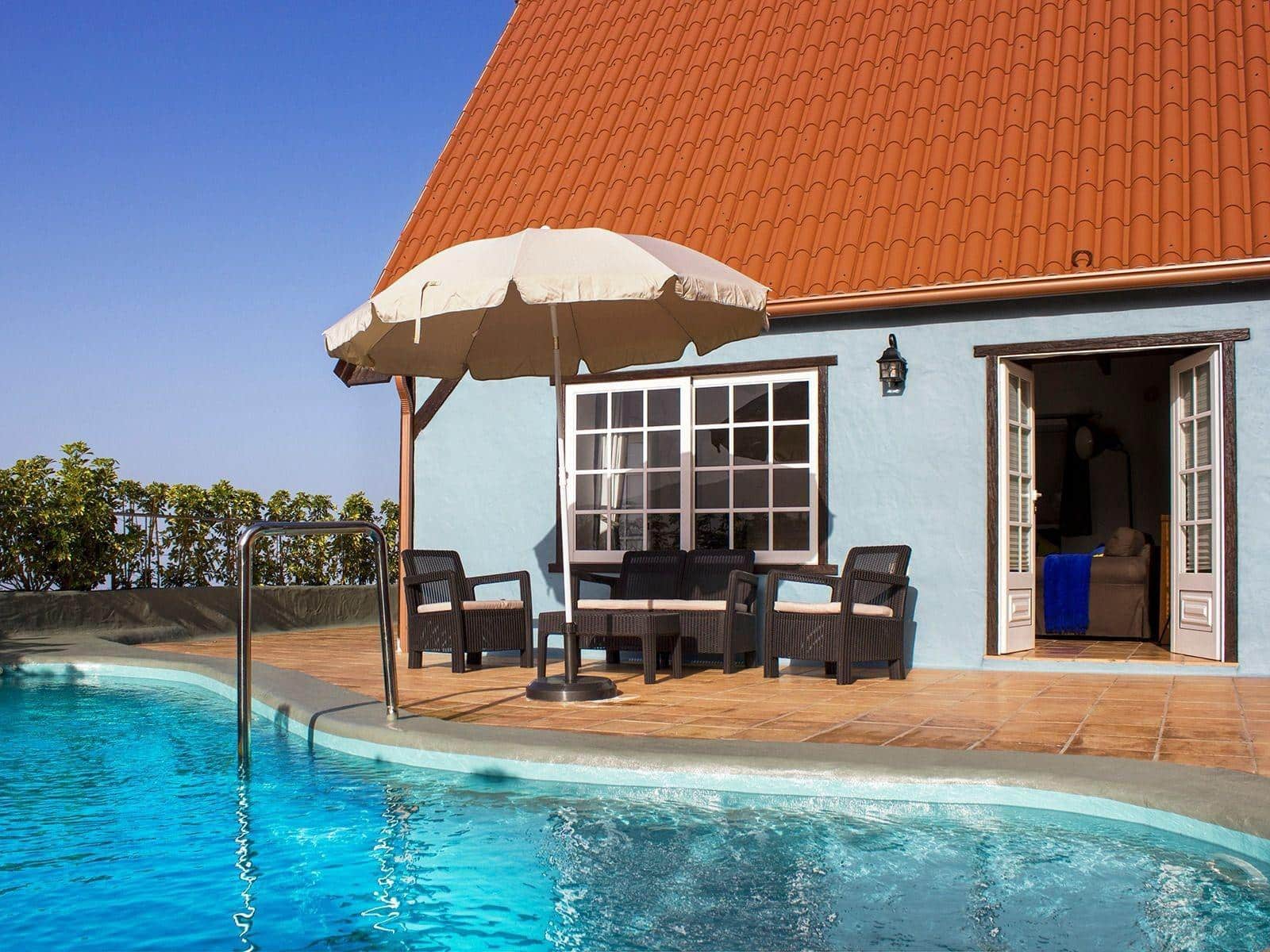 4 soveværelse Finca/Landehus til salg i La Quinta med swimmingpool - € 4.750.000 (Ref: 9240242)