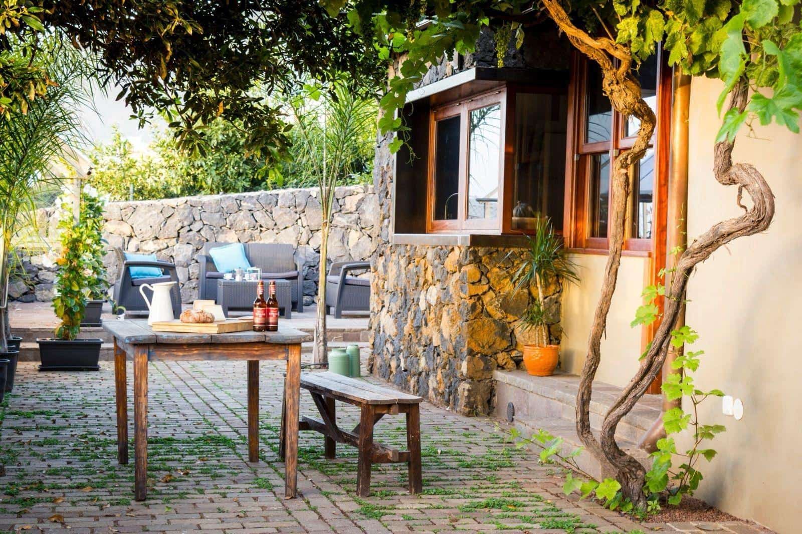 4 soveværelse Finca/Landehus til salg i La Quinta med swimmingpool - € 4.750.000 (Ref: 9240242)