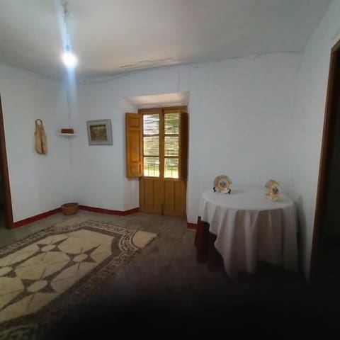 6 soverom Rekkehus til salgs i El Pinar - € 199 000 (Ref: 9240248)