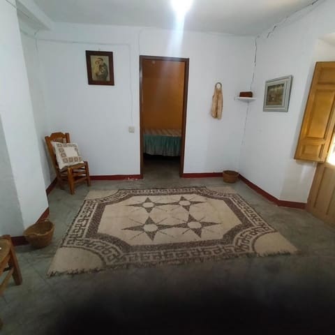 6 soverom Rekkehus til salgs i El Pinar - € 199 000 (Ref: 9240248)