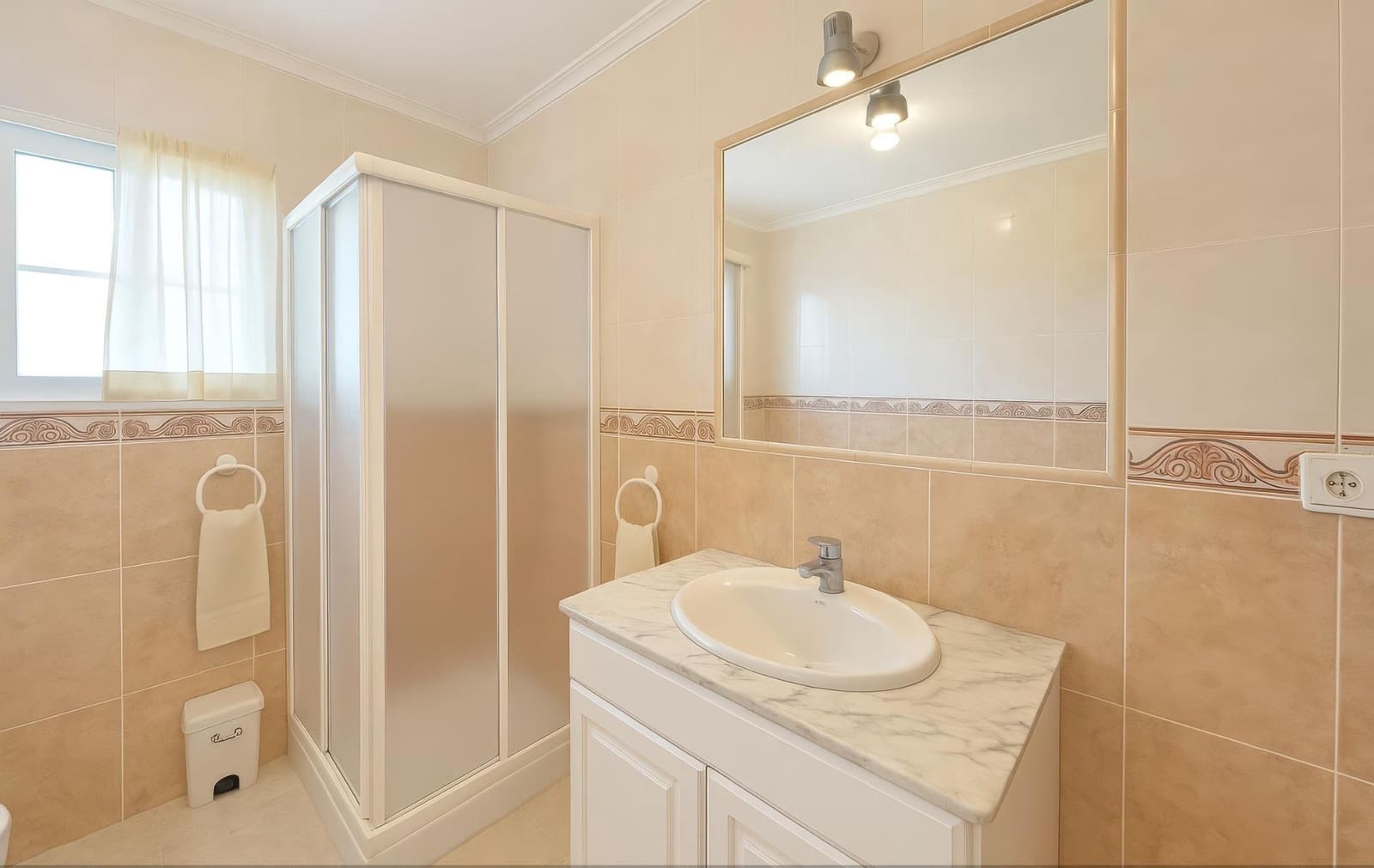 3 soveværelse Finca/Landehus til salg i Los Romanes - € 285.000 (Ref: 9240250)