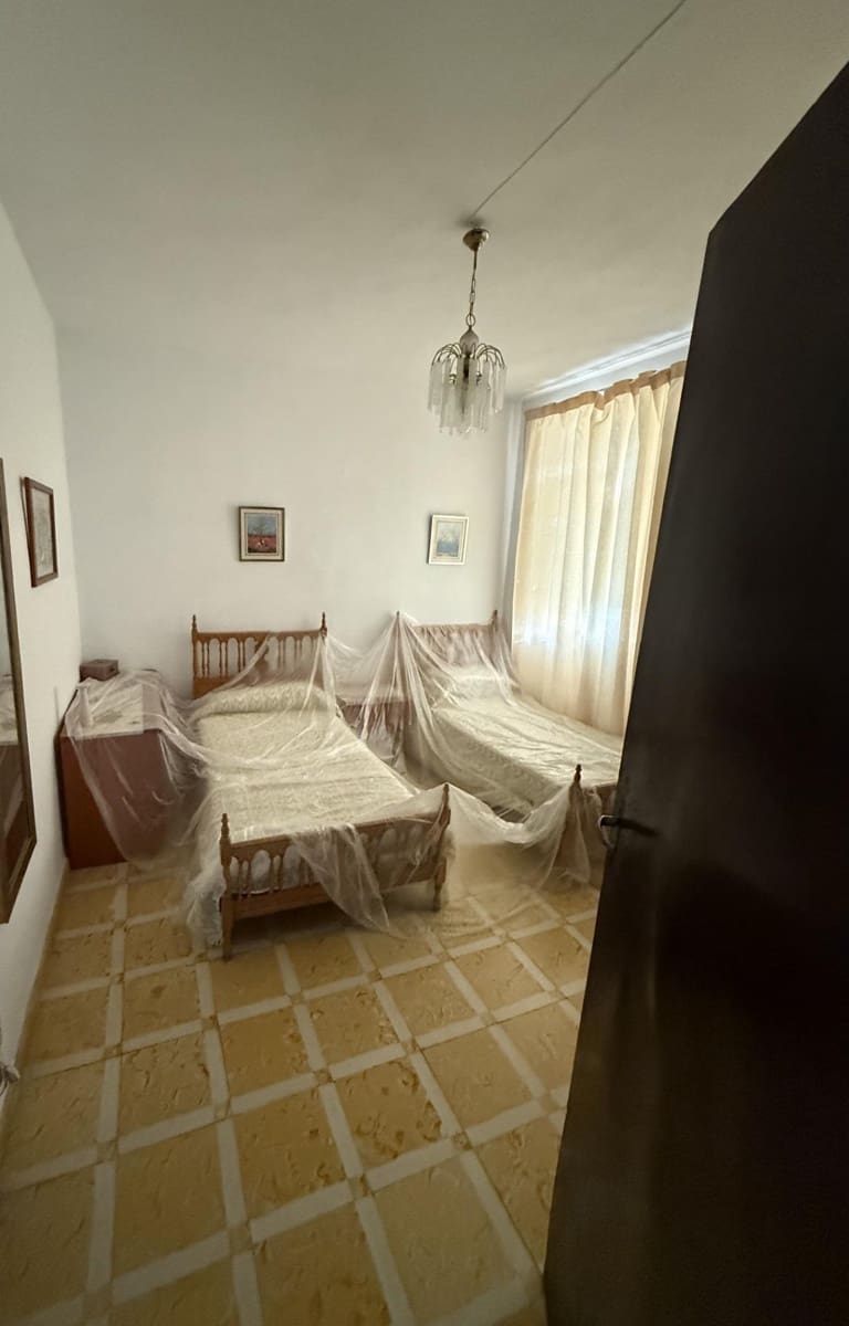 6 soveværelse Rækkehus til salg i Cozvijar med garage - € 228.300 (Ref: 9243228)