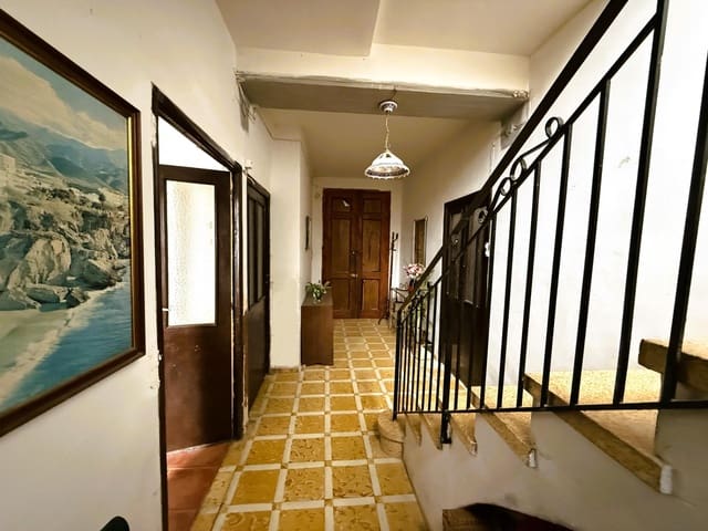 6 soveværelse Rækkehus til salg i Cozvijar, Villamena med garage - € 228.300 (Ref: 9243228)