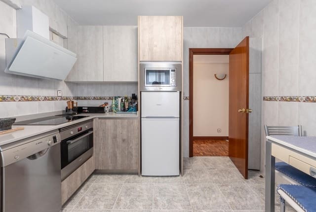 3 makuuhuone Asunto myytävänä paikassa Gorliz - 350 000 € (Ref: 9247100)