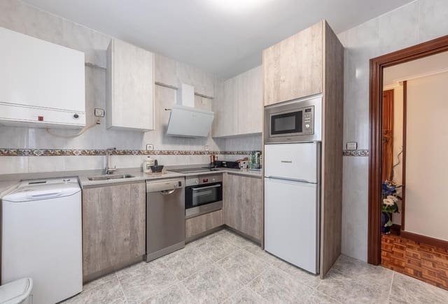 3 makuuhuone Asunto myytävänä paikassa Gorliz - 350 000 € (Ref: 9247100)