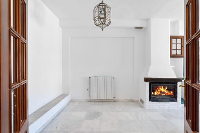 4 soverom Rekkehus til salgs i Granada by - € 420 000 (Ref: 9247101)