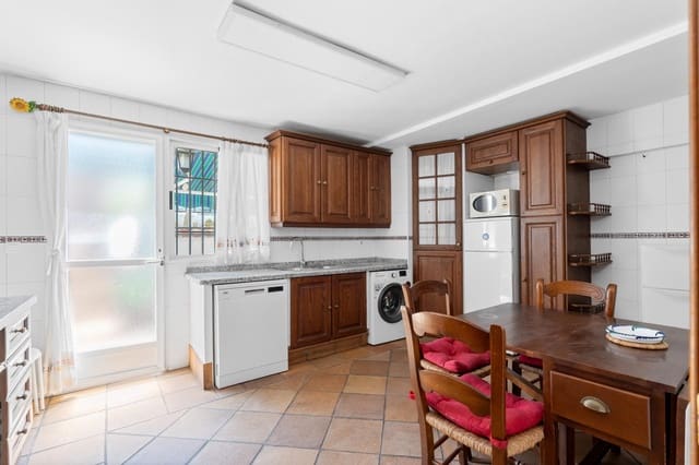 4 soverom Rekkehus til salgs i Granada by - € 420 000 (Ref: 9247101)