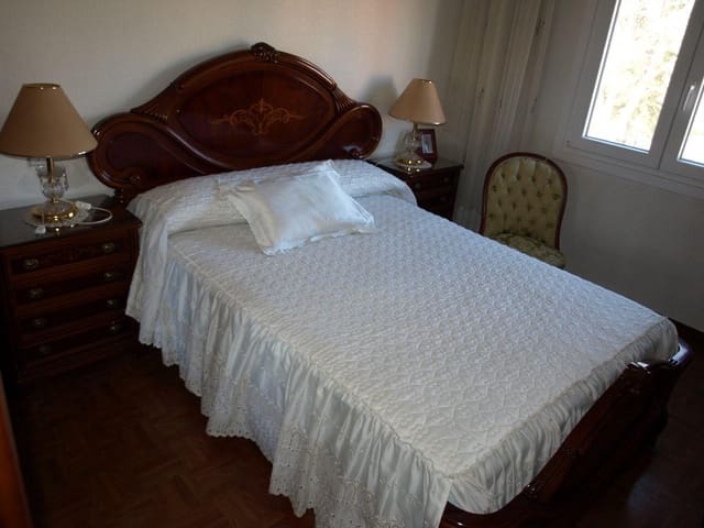 2 soveværelse Lejlighed til salg i Valladolid by - € 100.000 (Ref: 9247103)