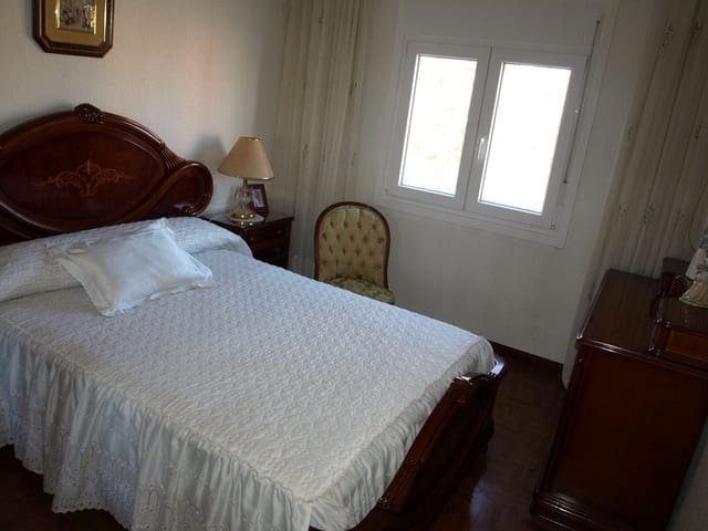 2 soveværelse Lejlighed til salg i Valladolid by - € 100.000 (Ref: 9247103)