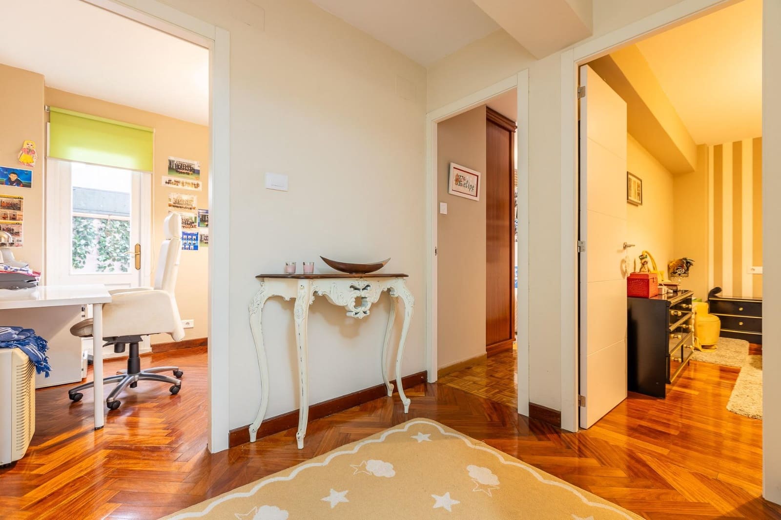 4 bedroom Flat for sale in A Coruna city - € 385,000 (Ref: 9247104)