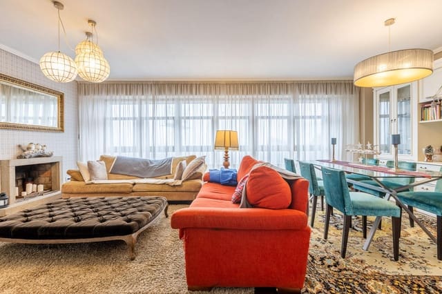 4 soveværelse Lejlighed til salg i A Coruña by - € 385.000 (Ref: 9247104)