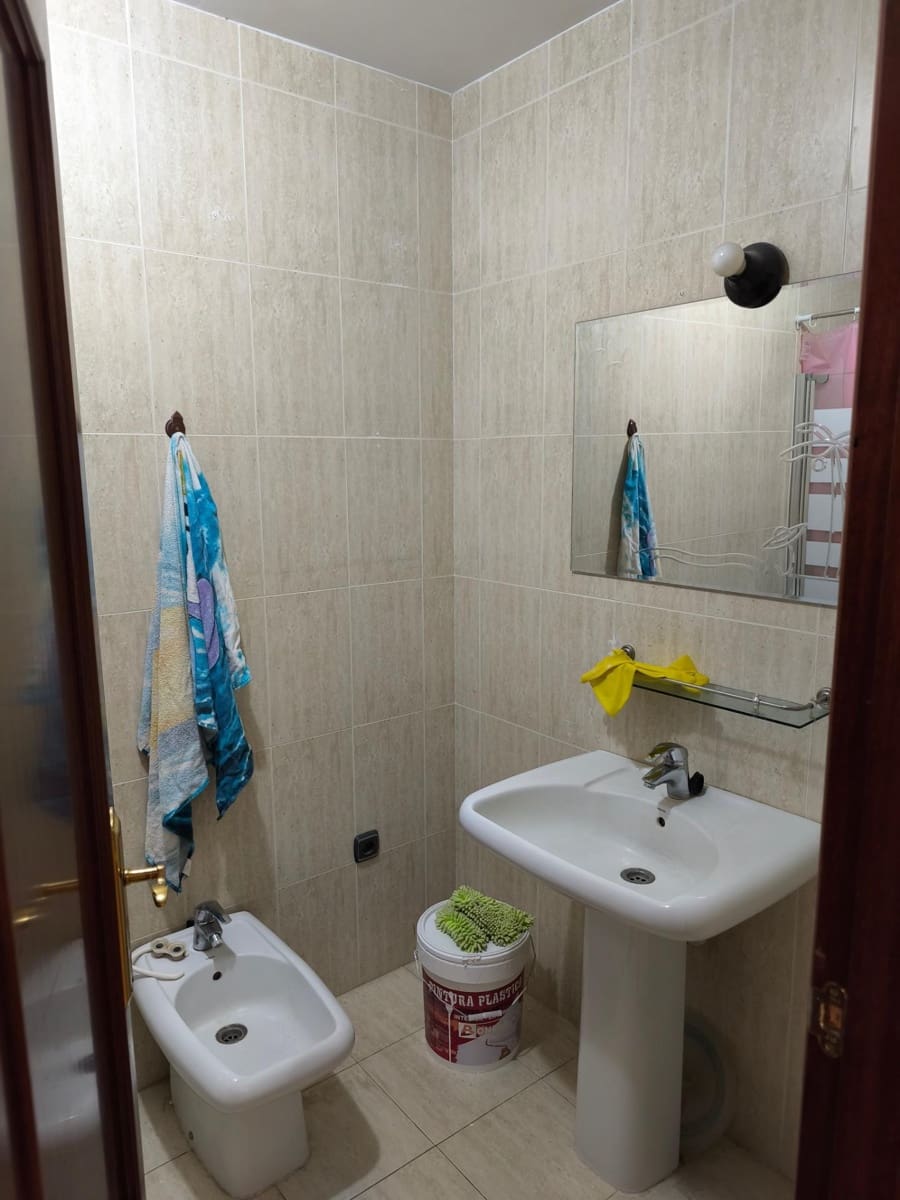 7 bedroom Townhouse for sale in Jaen city with garage - € 375,000 (Ref: 9247106)