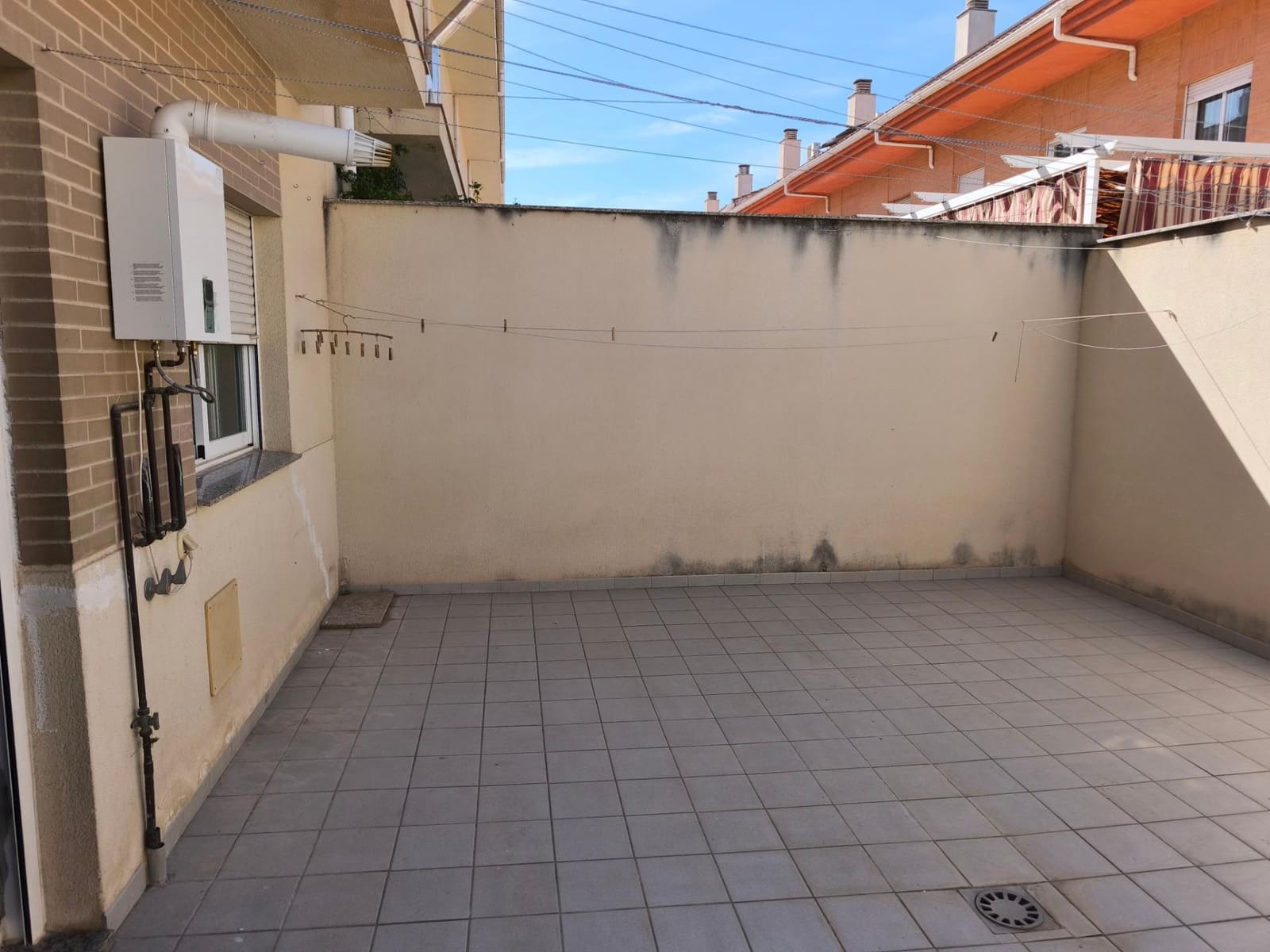7 bedroom Townhouse for sale in Jaen city with garage - € 375,000 (Ref: 9247106)