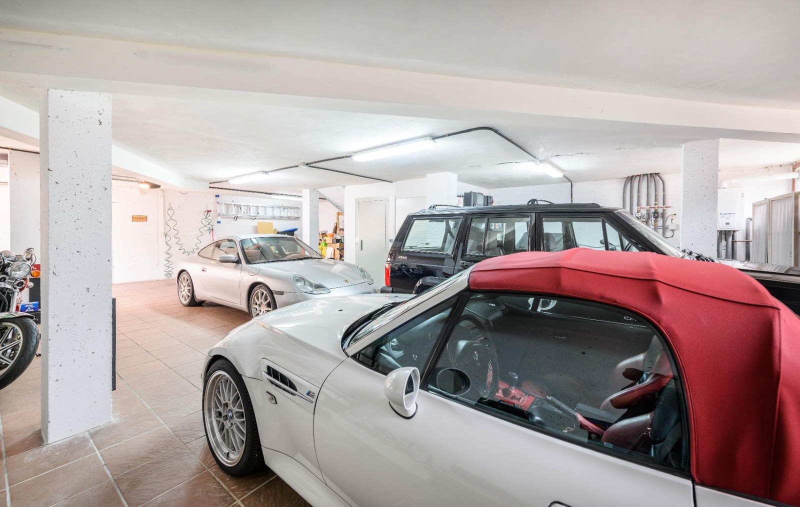 6 makuuhuone Huvila myytävänä paikassa Cabanillas del Campo mukana uima-altaan 
autotalli - 619 000 € (Ref: 9257532)