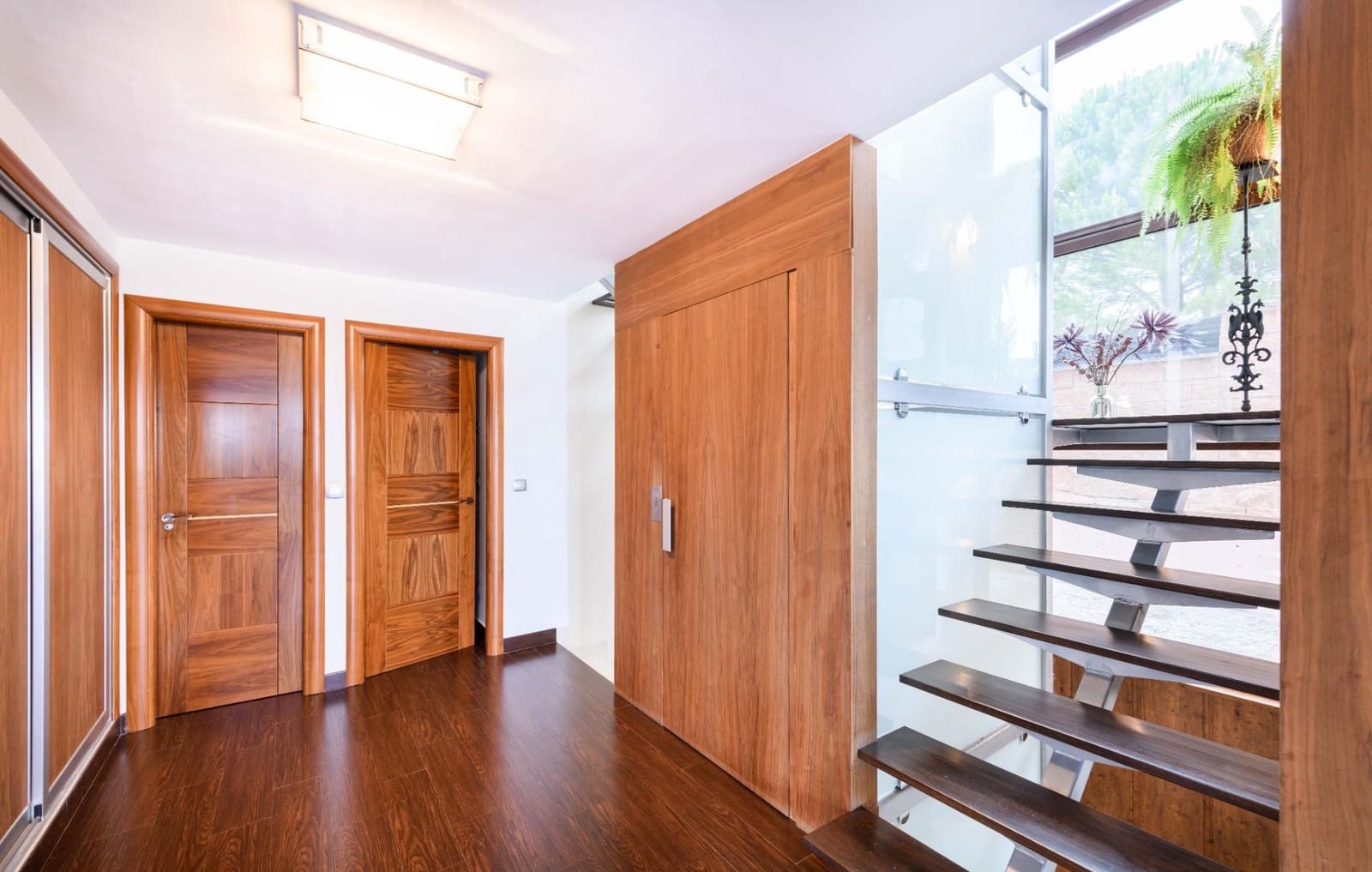 6 makuuhuone Huvila myytävänä paikassa Cabanillas del Campo mukana uima-altaan 
autotalli - 619 000 € (Ref: 9257532)