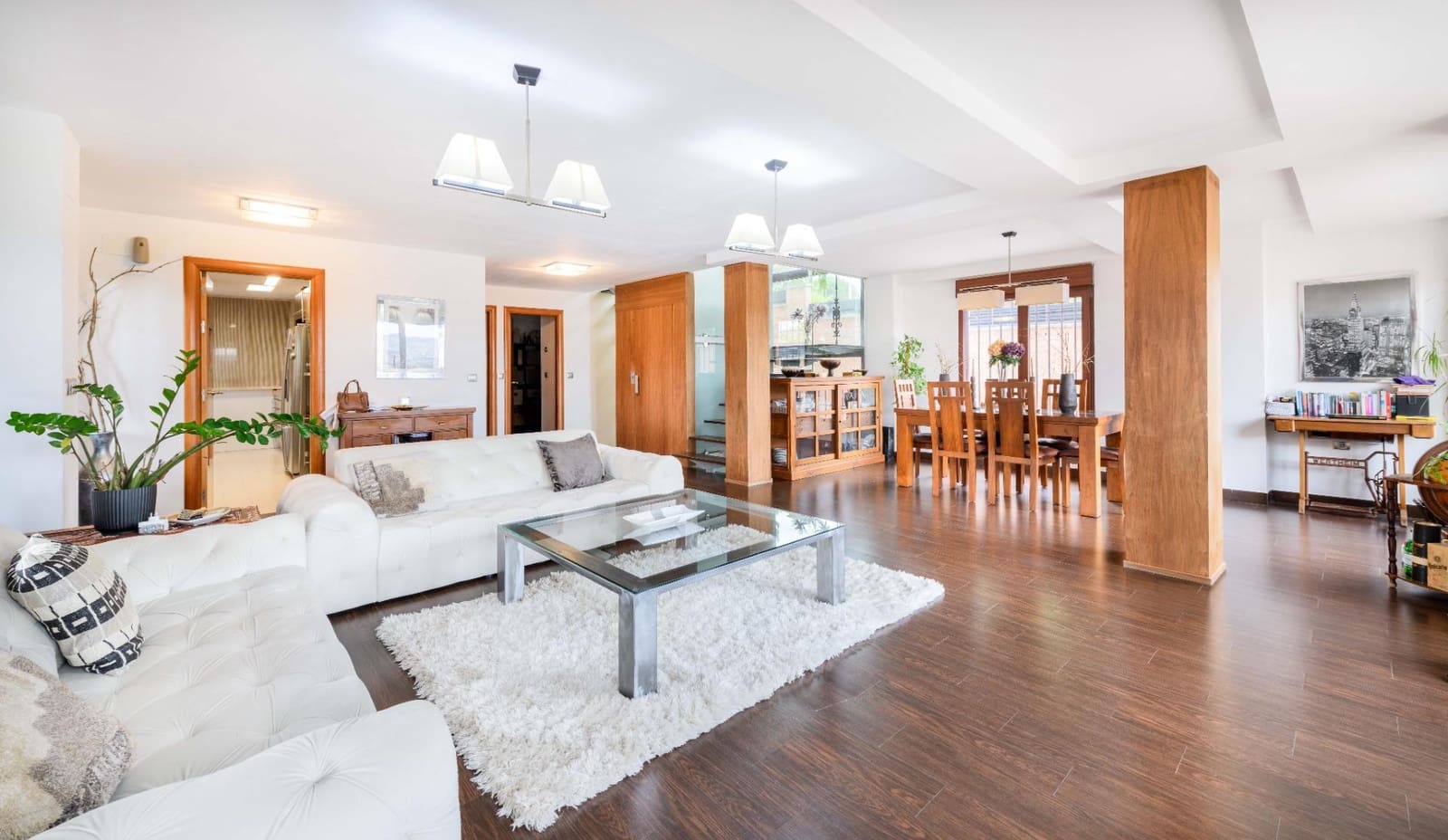 6 makuuhuone Huvila myytävänä paikassa Cabanillas del Campo mukana uima-altaan 
autotalli - 619 000 € (Ref: 9257532)