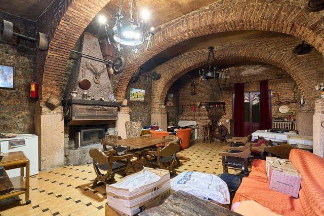 30 soverom Hotell til salgs i Ávila by - € 558 000 (Ref: 9262792)