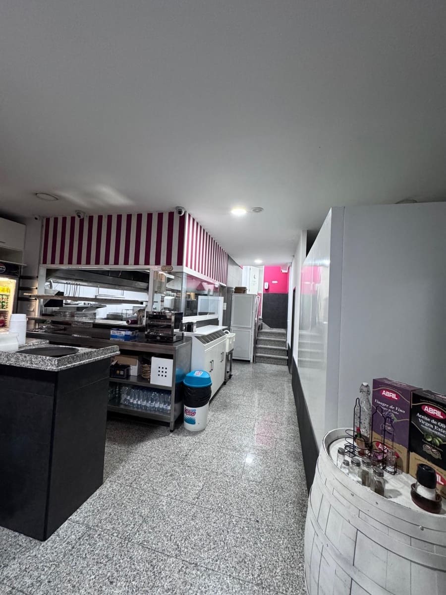 Virksomhed til leje i Cruce de Arinaga - € 1.400 (Ref: 9262793)