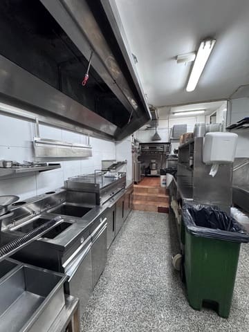 Bedrift til leie i Cruce de Arinaga, Agüimes - € 1 400 (Ref: 9262793)