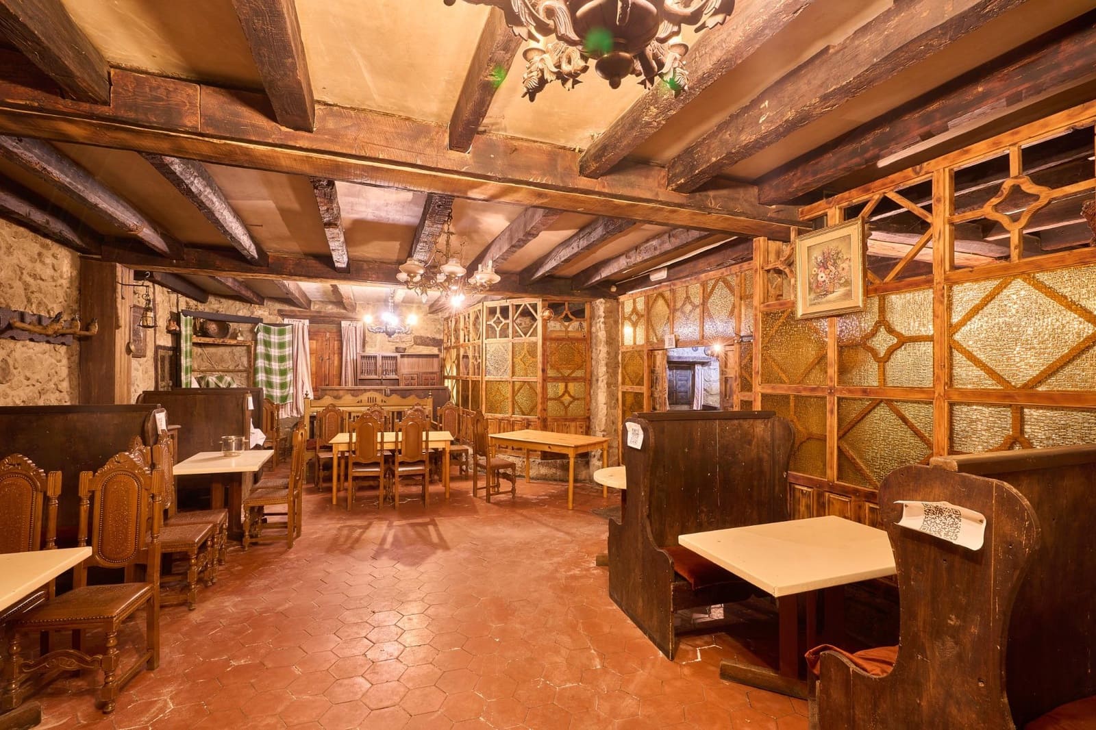 Erhverv til salg i Piedrahita med garage - € 575.000 (Ref: 9262794)