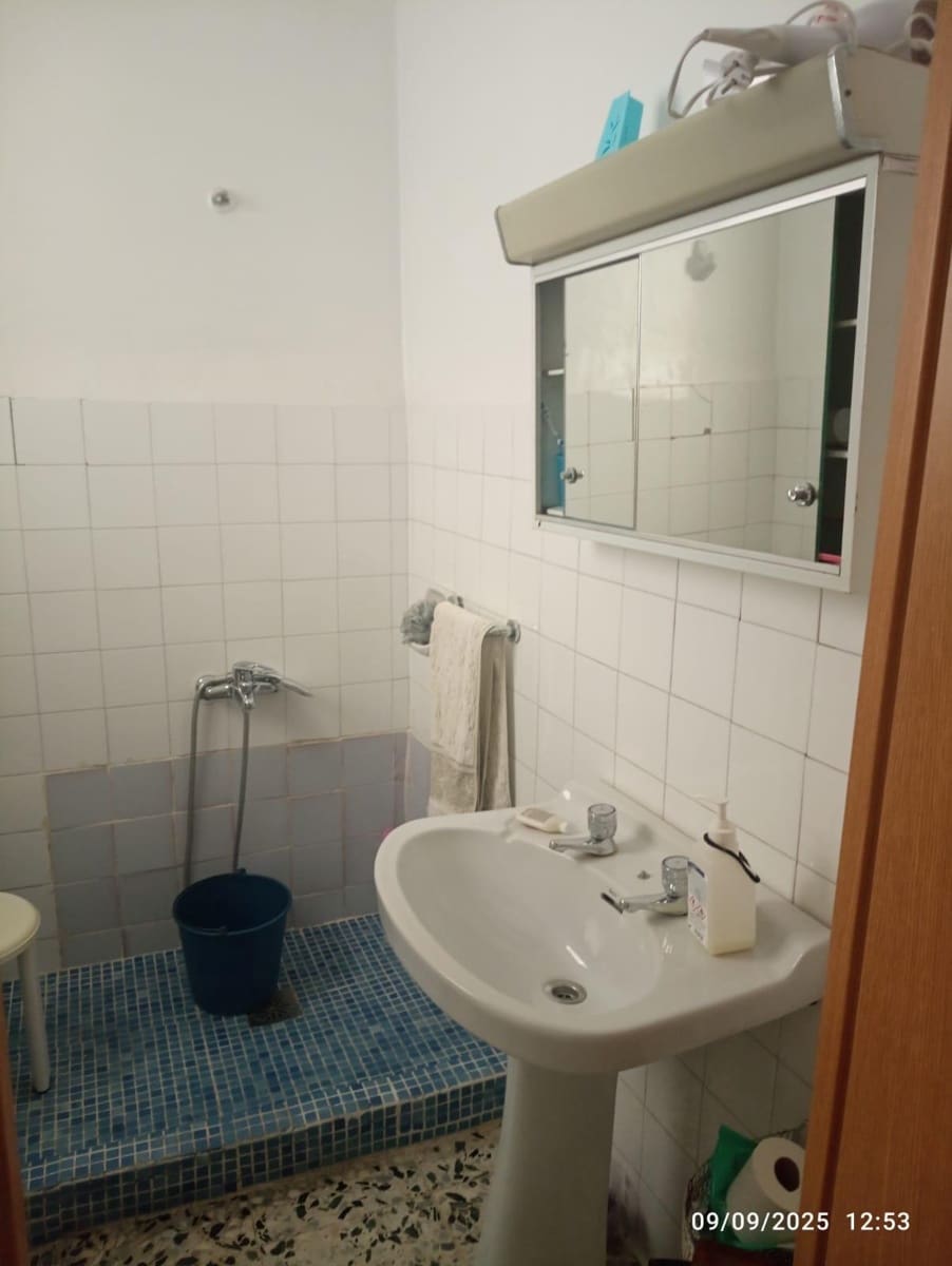 Adosado de 3 habitaciones en Albuñuelas en venta - 69.000 € (Ref: 9262796)