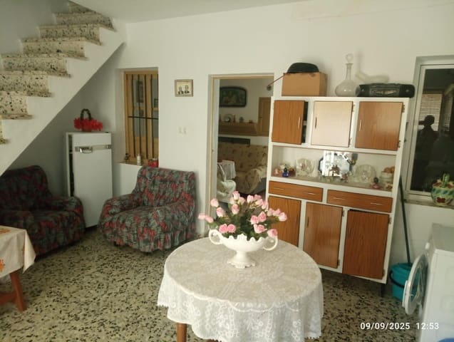 Adosado de 3 habitaciones en Albuñuelas en venta - 69.000 € (Ref: 9262796)