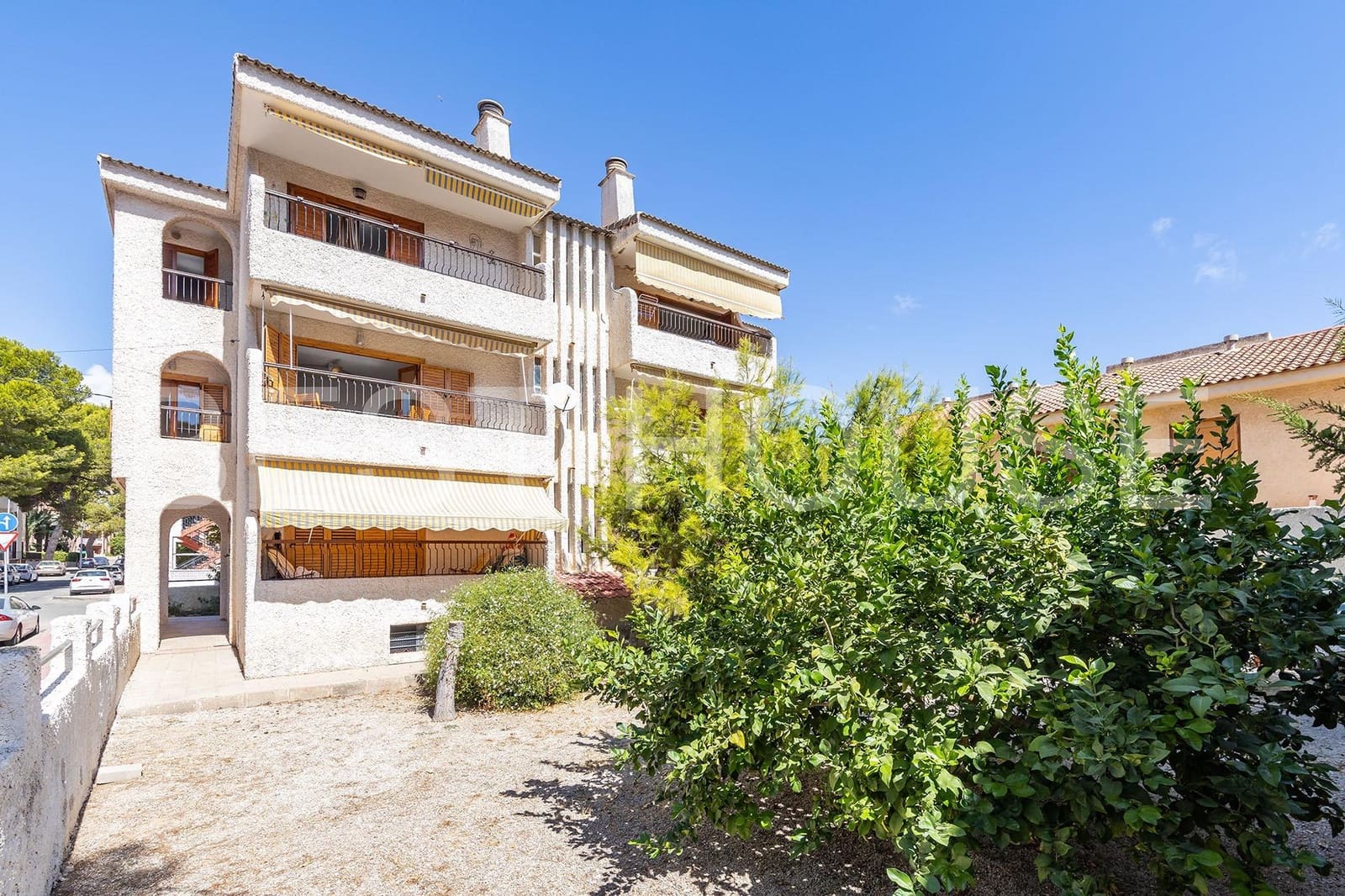 4 makuuhuone Asunto myytävänä paikassa Santiago de la Ribera mukana 
autotalli - 270 000 € (Ref: 9262797)