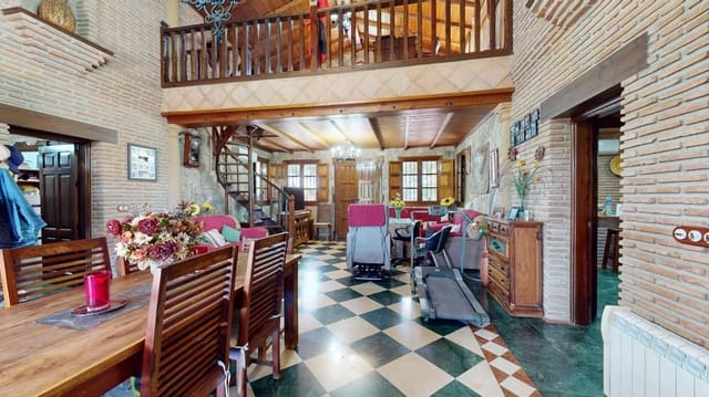 3 soveværelse Villa til salg i Bobadilla, Antequera med swimmingpool - € 480.000 (Ref: 9264338)