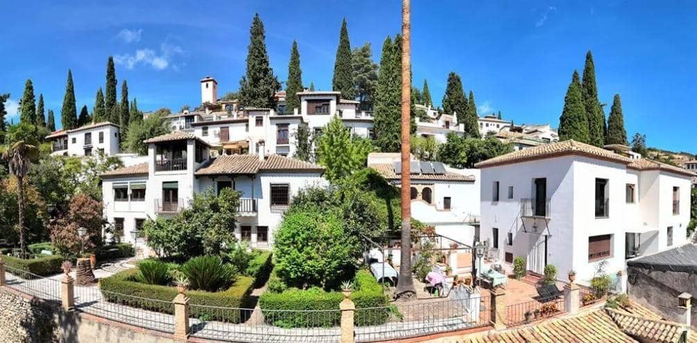 12 soveværelse Villa til salg i Granada by med swimmingpool garage - € 6.990.000 (Ref: 9264339)