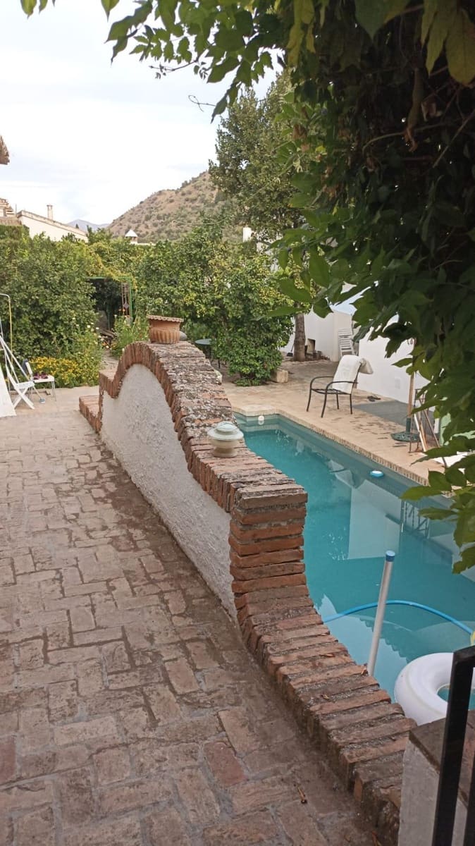 12 soveværelse Villa til salg i Granada by med swimmingpool garage - € 6.990.000 (Ref: 9264339)