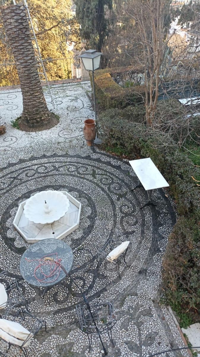 12 soveværelse Villa til salg i Granada by med swimmingpool garage - € 6.990.000 (Ref: 9264339)